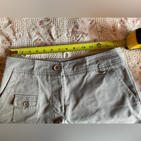 Trina Turk shorts. Please see photos with measurements - Picture 4 of 6